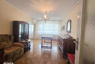 Apartament cu 3 camere în Port - 1