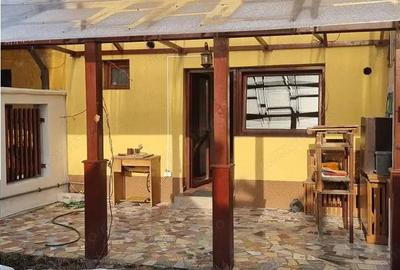 Casă cu Teren 148 Mp în Vlădești