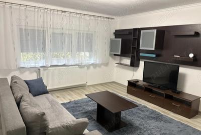 Apartament de inchiriat 3 camere - 4