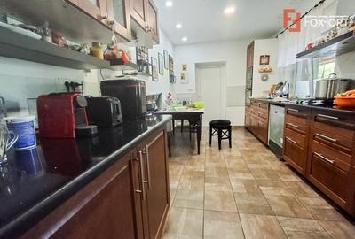 Casa individuala cu 8 camere si teren de 832 mp de vanzare, zona Girocului Casa individuala cu 8 camere si teren de 832 mp de vanzare, zona Girocului - 8