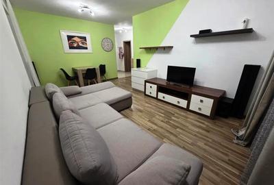 Apartament cu 2 camere decomandat, mobilat în Tractorul - 4