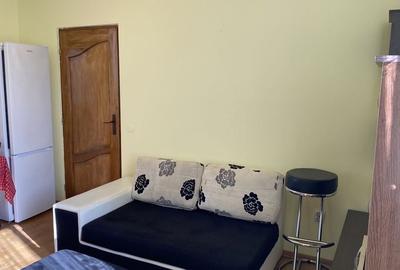 Apartament 2 camere cu parcare, zona WALDORF, UMF - 5