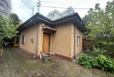 Casa plan parter, 323 mp teren, 85 mp utili, in apropierea C.N. Fratii Buzesti - 1