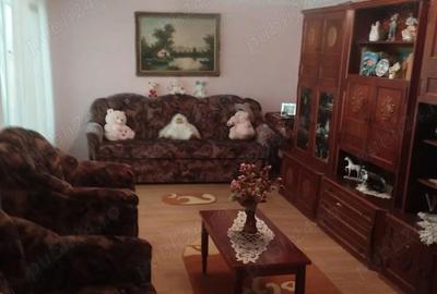 Apartament cu 3 camere decomandat în Central - 4