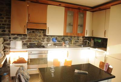 Casă cu 10 camere cu Teren 1500 Mp în Central - 5