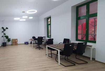 Spațiu comercial, în Neptun - 3