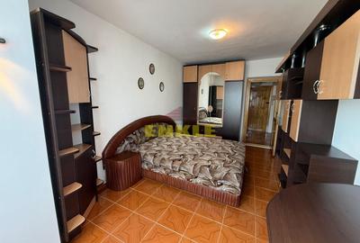 Apartament cu 3 camere decomandat în Central - 3