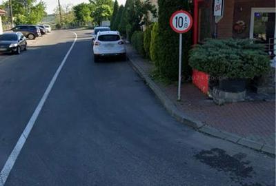 Spațiu comercial, de 200 mp, în Central - 1