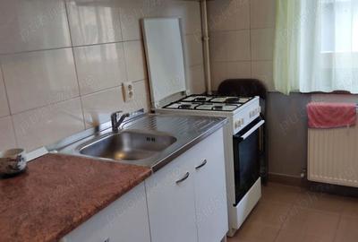 Inchiriez apartament cu 2 camere Inchiriez apartament cu 2 camere - 3