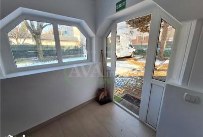 Casă cu 6 camere cu Teren 400 Mp în Central - 9