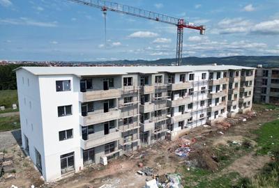 Apartament cu 3 camere în Central - 3