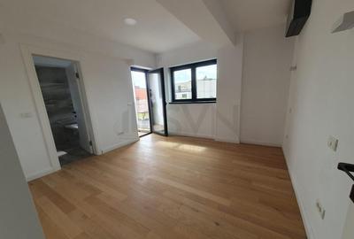 Apartament cu 3 camere singur pe etaj Polona - 2