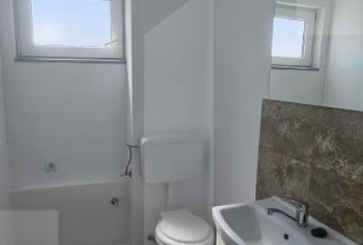 Apartament spatios, 3 camere, 88 mp, complet renovat - Sfantu Gheorghe - 11
