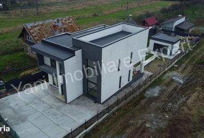Casă cu 4 camere în Zigoneni - 2