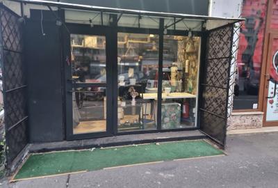 Spațiu comercial, de 5 mp, în Ștefan cel Mare - 1