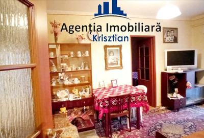 Apartament cu 2 camere de vanzare - Zona Micro 15 - 1
