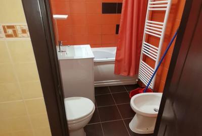 Apartament cu 3 camere decomandat în Central - 4