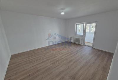 Apartament cu 3 camere decomandat în Nerva Traian - 3