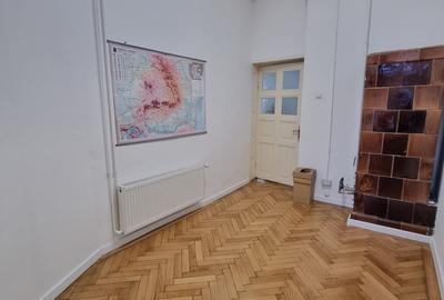 Spatiu birouri 5 camere Bd. Magheru, str. Franklin, 80 mpu, etaj 2 - 2