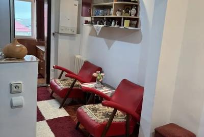 Apartament cu 2 camere decomandat în Central - 3