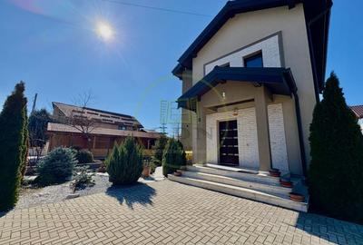 Casă individuală cu 5 camere cu Canalizare în Cârcea - 1