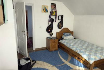 Casă cu 4 camere cu Teren 1700 Mp în Pomi - 11