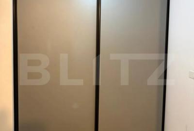 Apartament cu 3 camere decomandat în Tractorul - 7