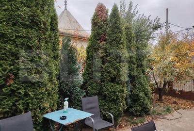 Casă cu 4 camere cu Teren 250 Mp în Siloz - 8