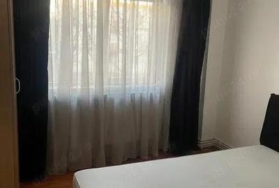 2 Camere Podul de Fier la bulevard