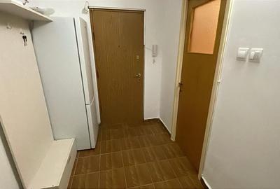 Garsoniera decomandata 34 mp/ Metrou Raul Doamnei/ Drumul Taberei - 7