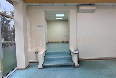 Spațiu comercial, de 148 mp, în Central - 2