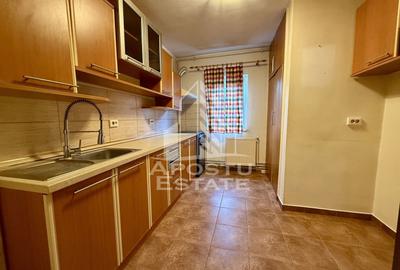 Apartament cu 3 camere, 2 bai, centrala proprie, zona Soarelui - 3