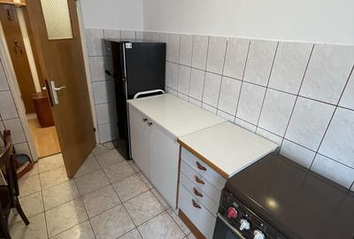 Apartament cu 2 camere decomandat în Exterior Vest