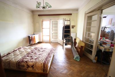 Casă individuală cu 4 camere cu Canalizare în Central - 14