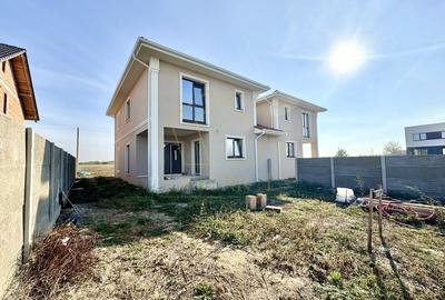 Duplex cu 5 camere despartit prin camera tehnica | Mosnita Noua - 17