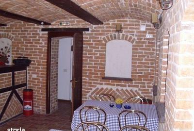 Apartament cu 3 camere în Central - 3