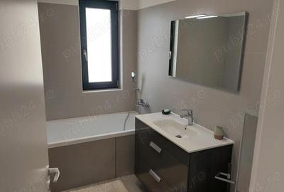 Apartament cu 3 camere semidecomandat în Central - 2