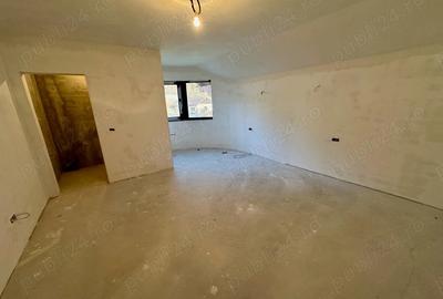 Casă cu 6 camere în Rozavlea - 8