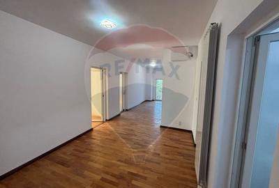 Spatiu Generos de Inchiriat - Ideal pentru Birouri, Clinica sau Cresa! - 3