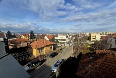 Duplex cu 4 camere cu Canalizare în Andrei Mureșanu - 3