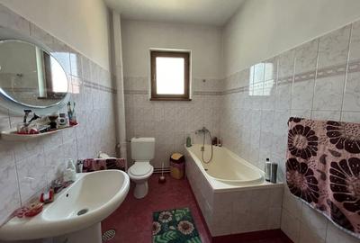 Vila P+1, zona Centru, constructie 1999. - 12