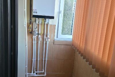 Apartament cu 2 camere decomandat în Tomis III - 4