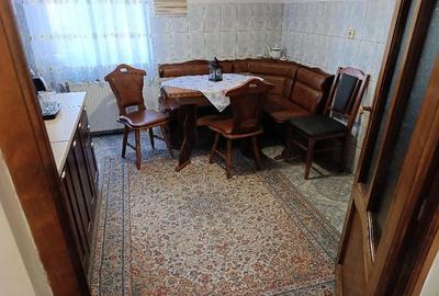 Apartament cu 4 camere decomandat în Dărmănești - 8