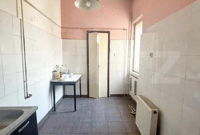 Apartament 4 camere, 99 mp, zona Pia?a Unirii/Punctele Cardinale - 1