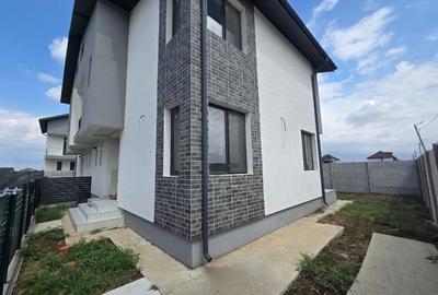 Duplex P+1+M, in zona București - Magurele, Cartierul Florilor, str. Malinului - 9