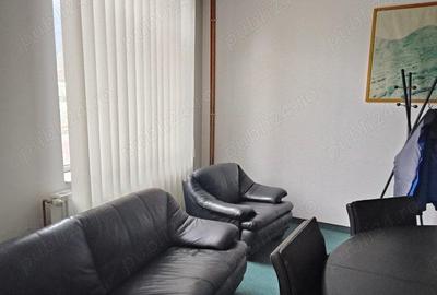 Spatiu office situat in Busteni-inchiriere - 5