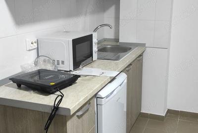 Garsonieră decomandată în Central - 1