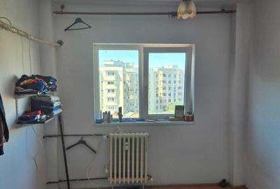 Apartament cu 4 camere decomandat în Teiul Doamnei - 7