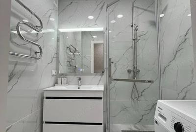 Apartament cu 2 camere decomandat în Triaj