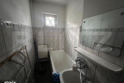 Spațiu comercial, de 80 mp, în Central - 11